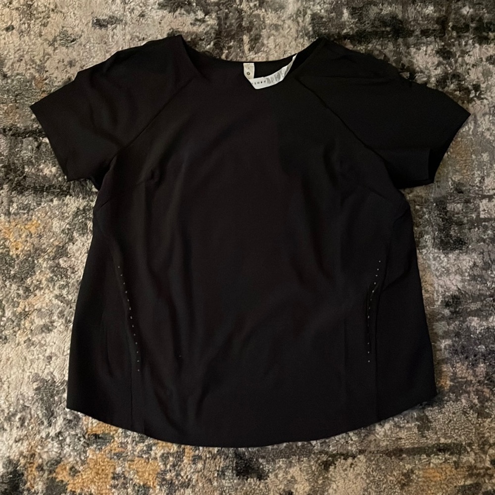 Lululemon running Tee